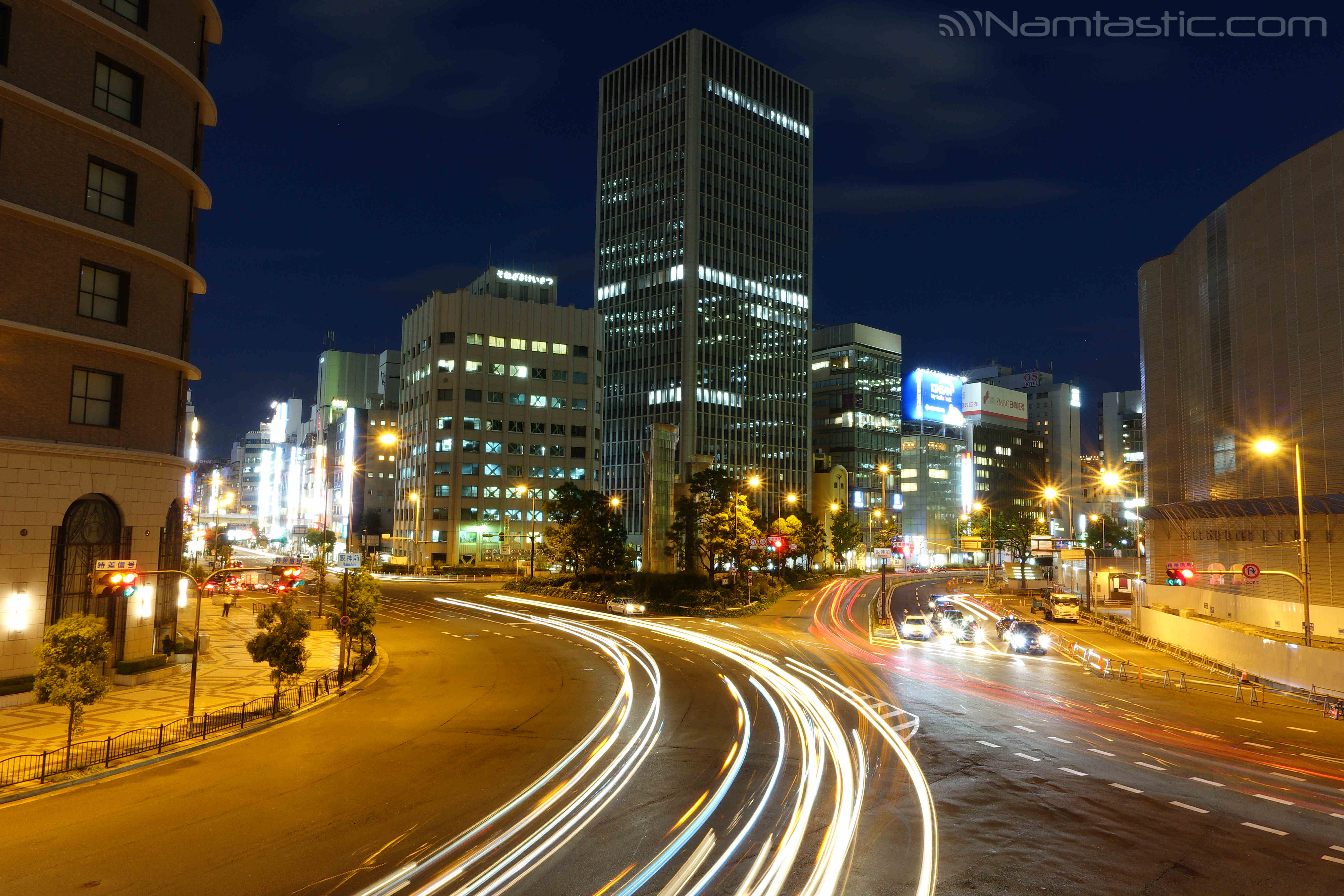 Light Trails - Long Exposure Photography in Osaka - Namtastic